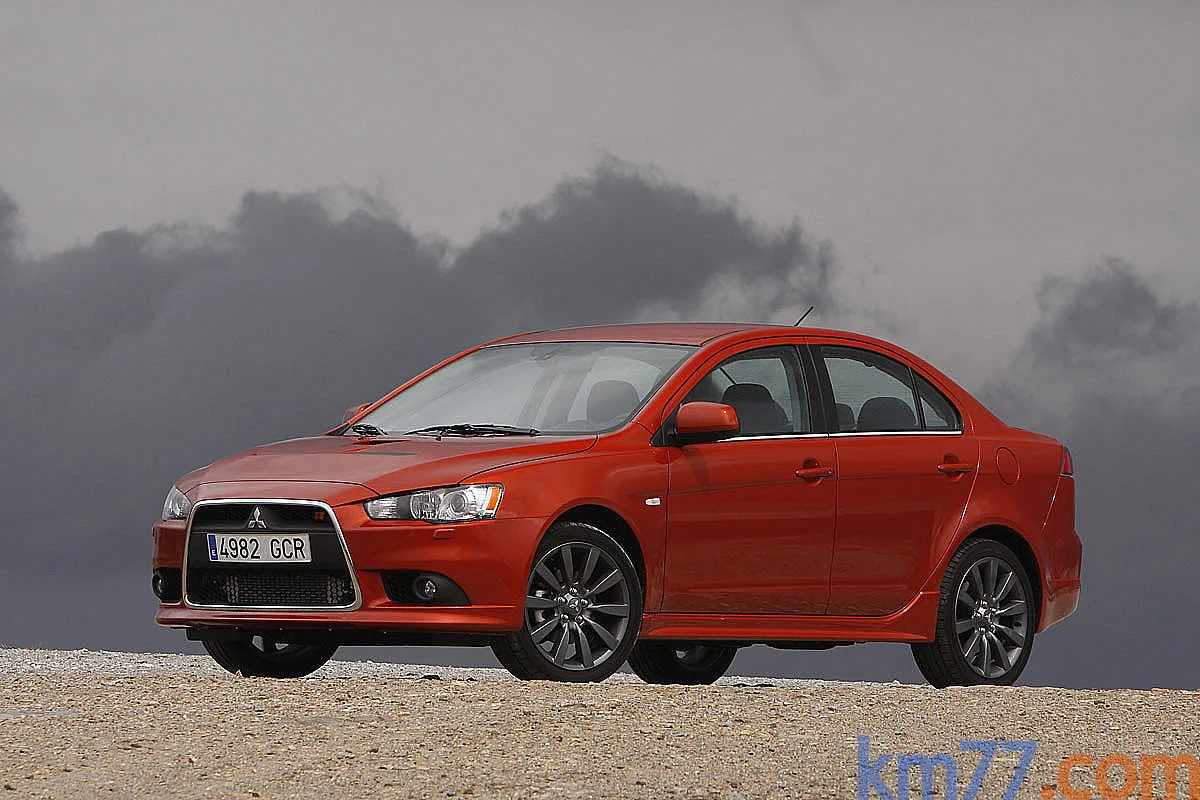 Mitsubishi Lancer Ralliart 2009 - Foto 1